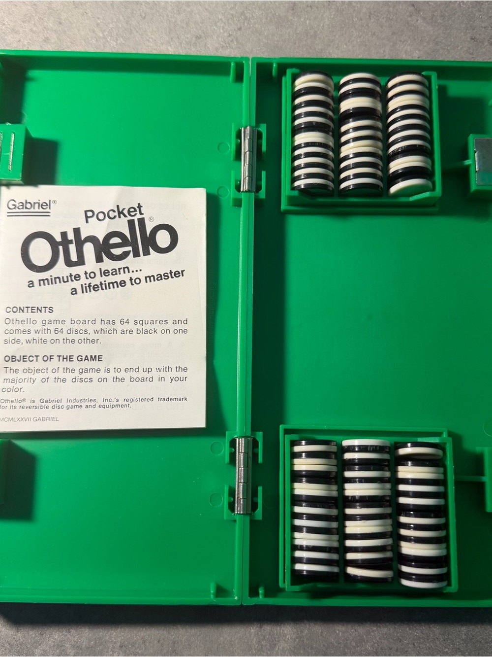 Vintage 1977 GABRIEL Pocket Othello Board Game - 100% COMPLETE - GOOD SHAPE - Picture 5 of 5